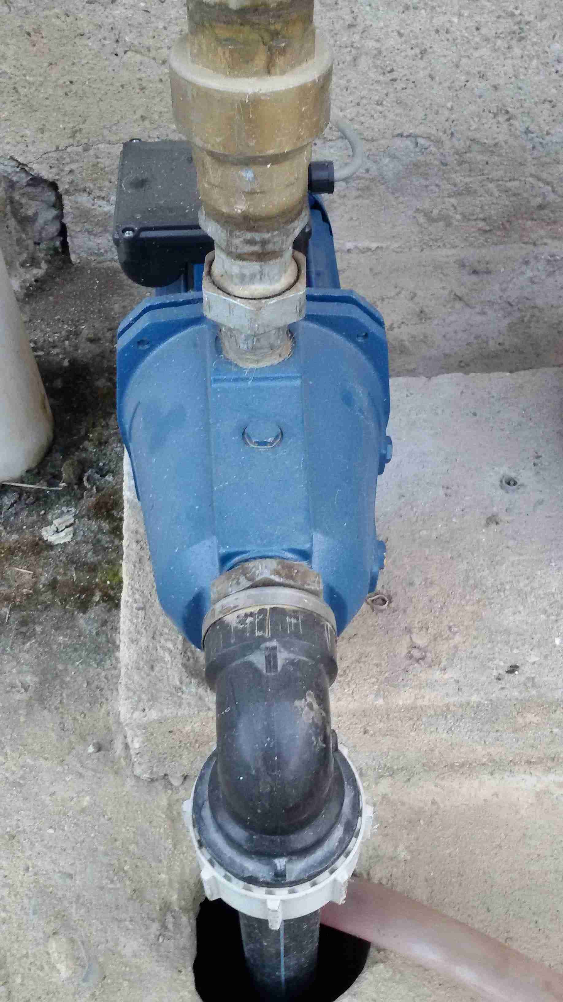 Impinato di irrigazione-pompa idraulica