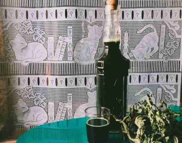 Il liquore alla canapa, una ricetta buona e semplice Liquore alla canapa