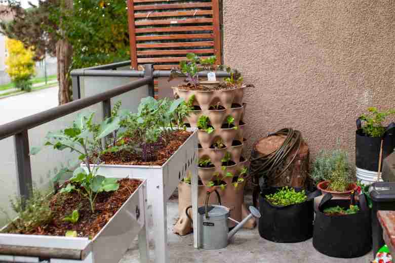Giardino urbano sul balcone