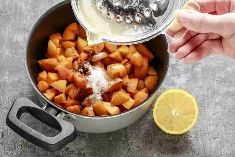 Ingredienti per la confettura di albicocche