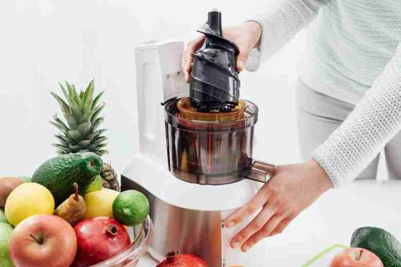 Estrattore di succo in cucina