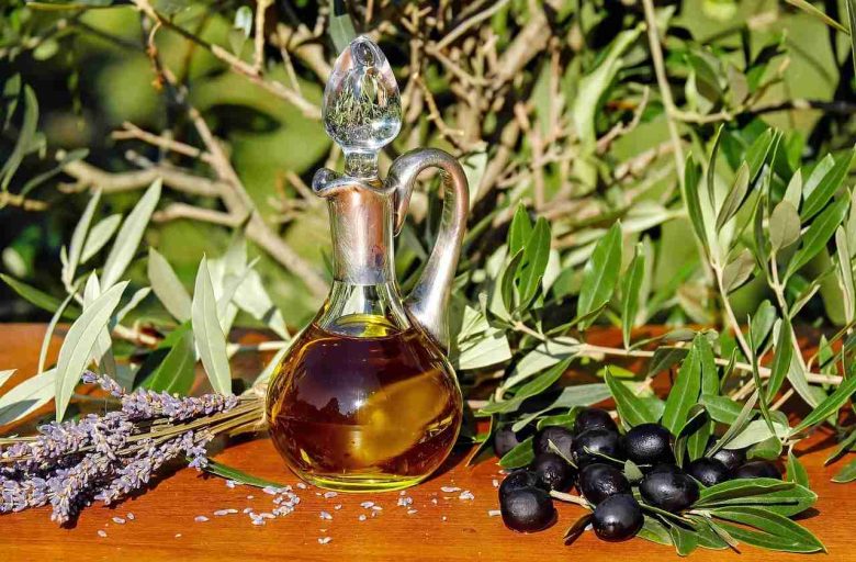 Prodotto biologico olio olive